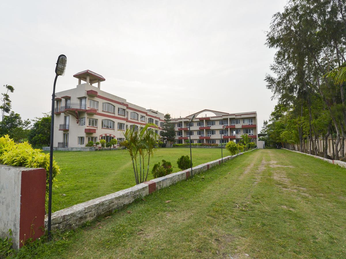 Oyo 15149 Hotel Ajoy Minar มันดราโมนี ภายนอก รูปภาพ